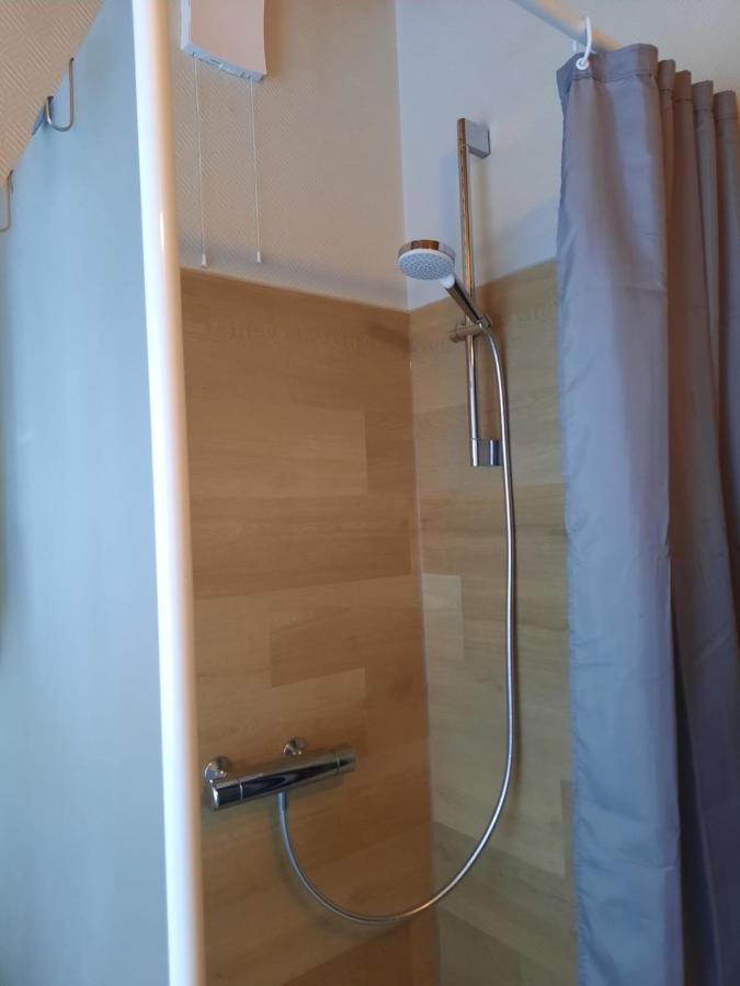 Ferienhaus Smultronsstaelle Hjo, Vaettern ภายนอก รูปภาพ