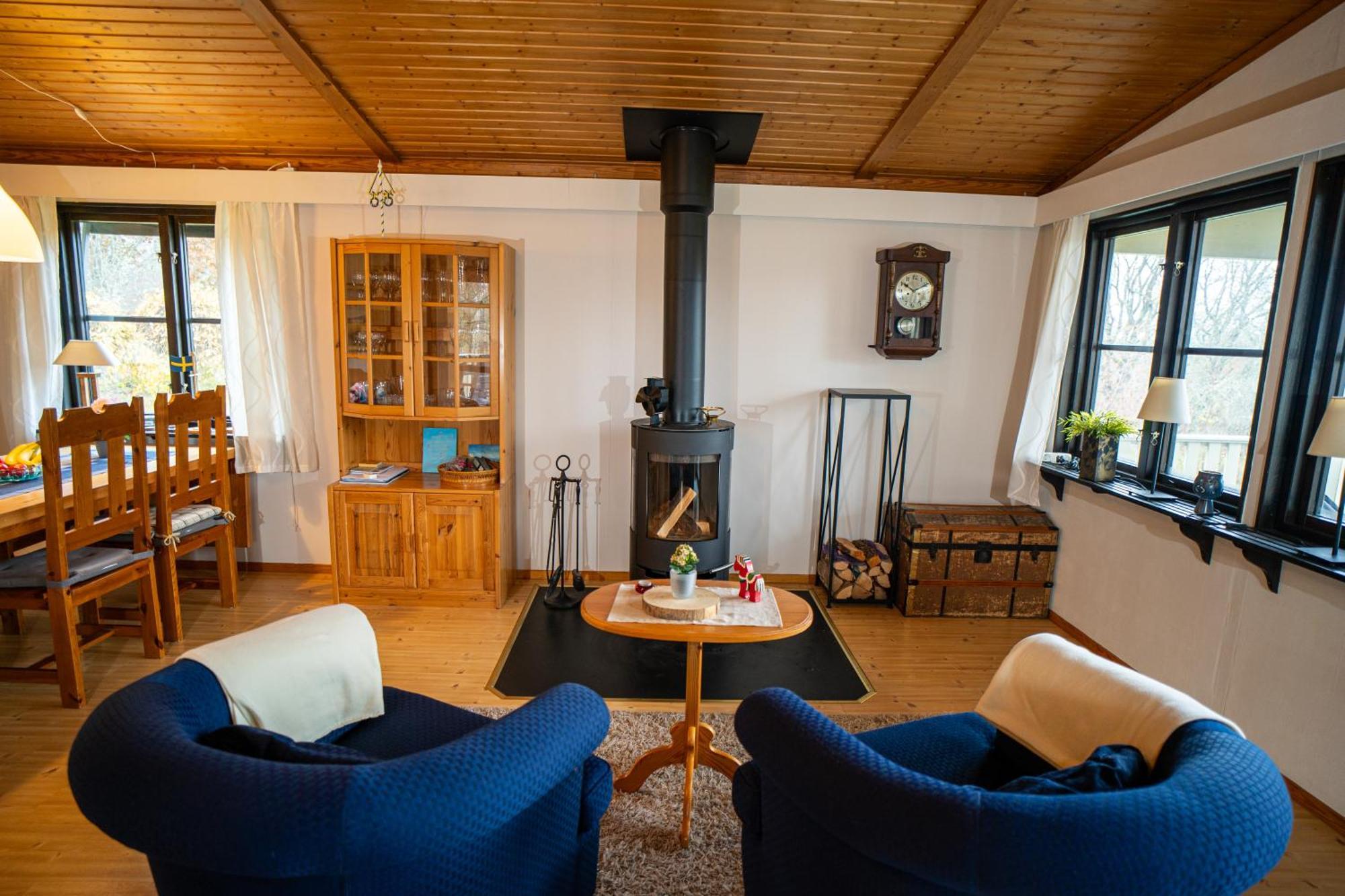 Ferienhaus Smultronsstaelle Hjo, Vaettern ภายนอก รูปภาพ
